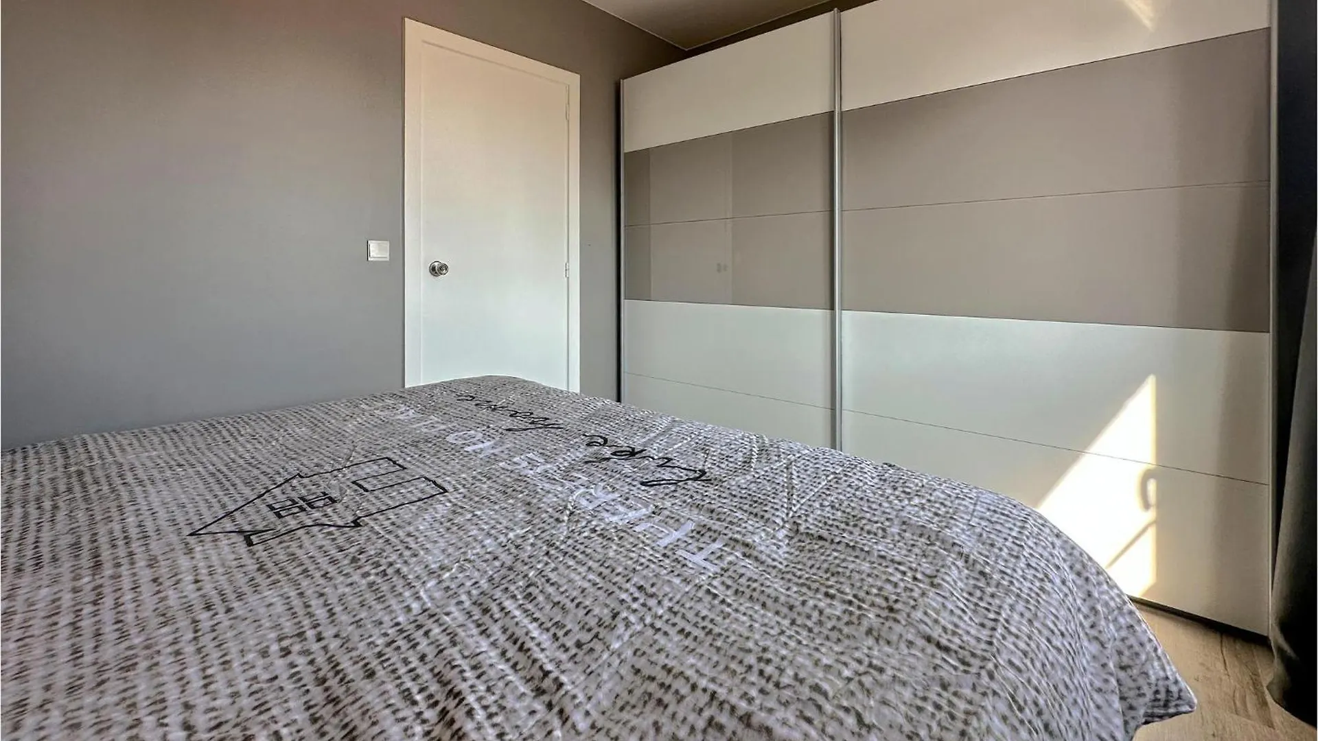 Stunning Apartment In Oostende With Wifi 0*, Ostende Belgium